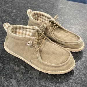 Hey Dude Mens Conrad L Nut Canvas Loafer Size 13